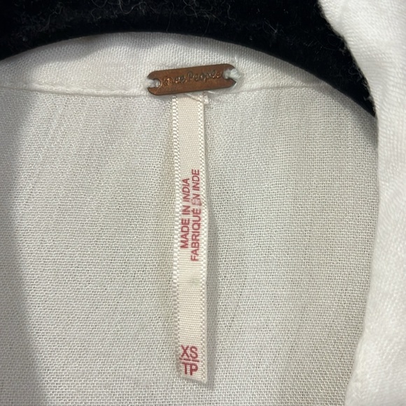 Free People Katie Bird White Lace Inlet long sleeve button down top size XS - Picture 13 of 16